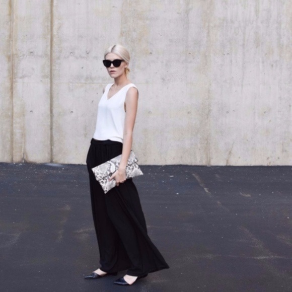 Essential Comfy Black Foldover Wide Palazzo Pants - Picture 7 of 8